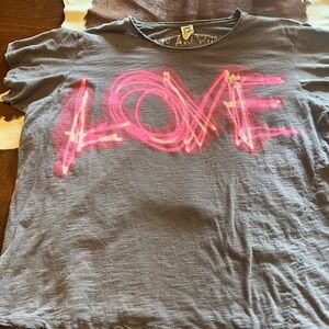 Magnolia Pearl LOVE' Tee - Pink on Charcoal